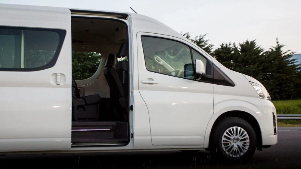 Hiace Commuter, exterior, foto 5 de 5