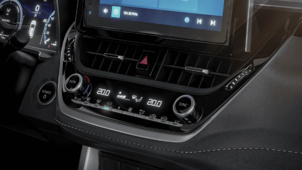 Corolla Cross Hybrid, interior, foto 6 de 7