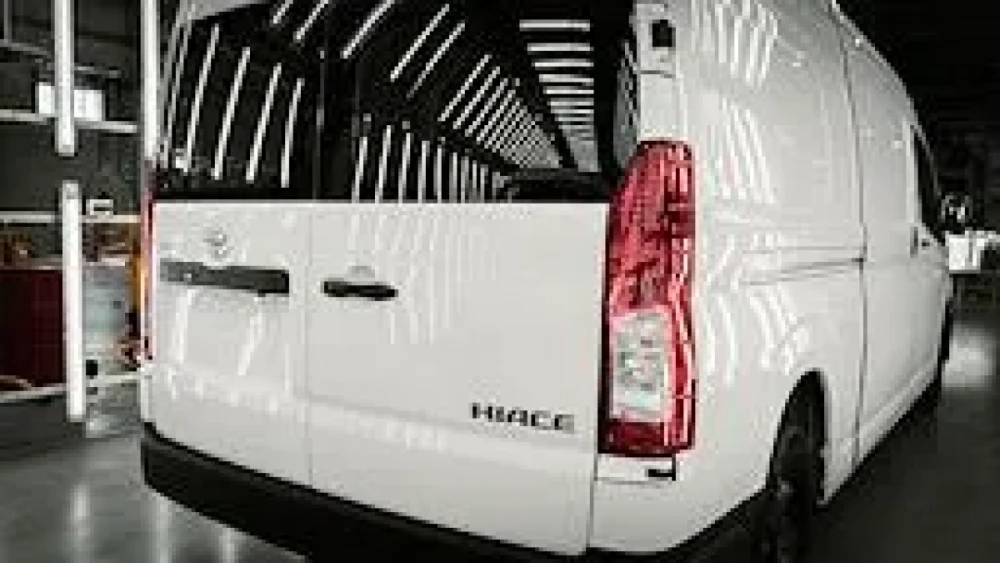 Hiace Furgón, exterior, foto 4 de 13